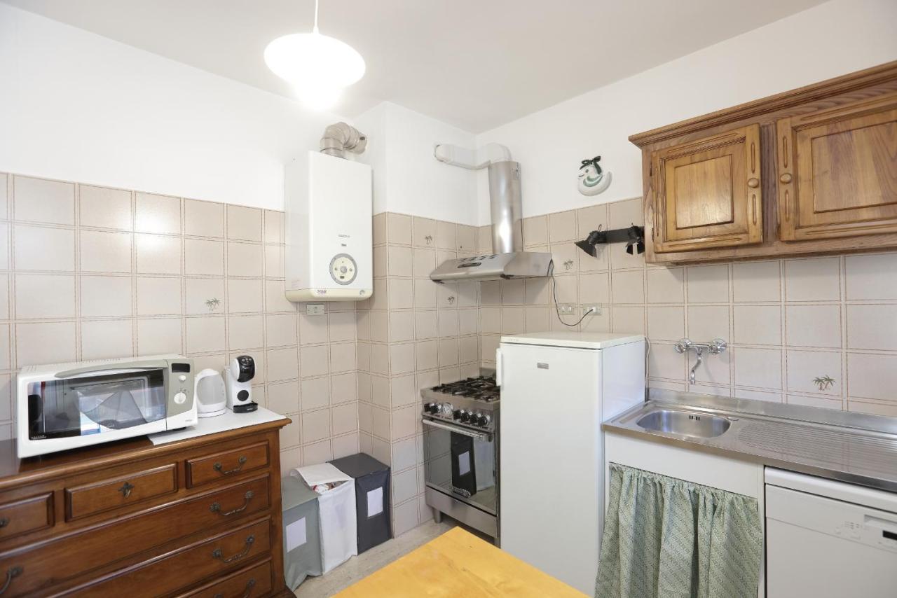 De Chi E De La Apartment Sestri Levante Bagian luar foto