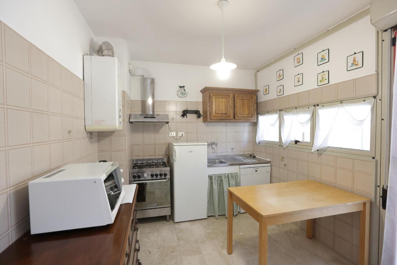 De Chi E De La Apartment Sestri Levante Bagian luar foto
