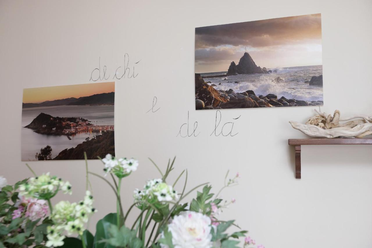 De Chi E De La Apartment Sestri Levante Bagian luar foto
